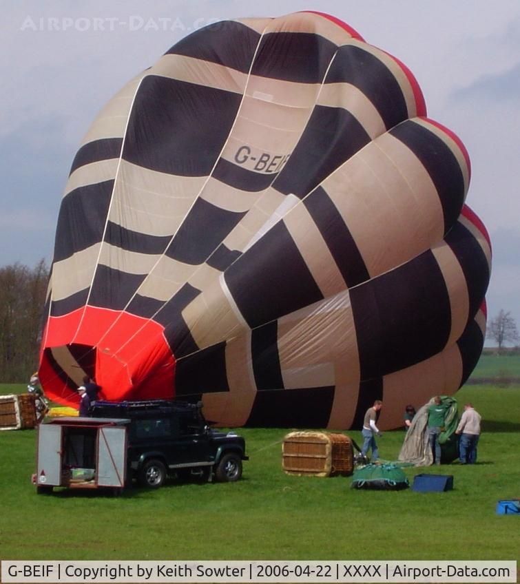 G-BEIF, 1977 Cameron Balloons O-65 C/N 259, Kelmarsh Hall Inflation Day