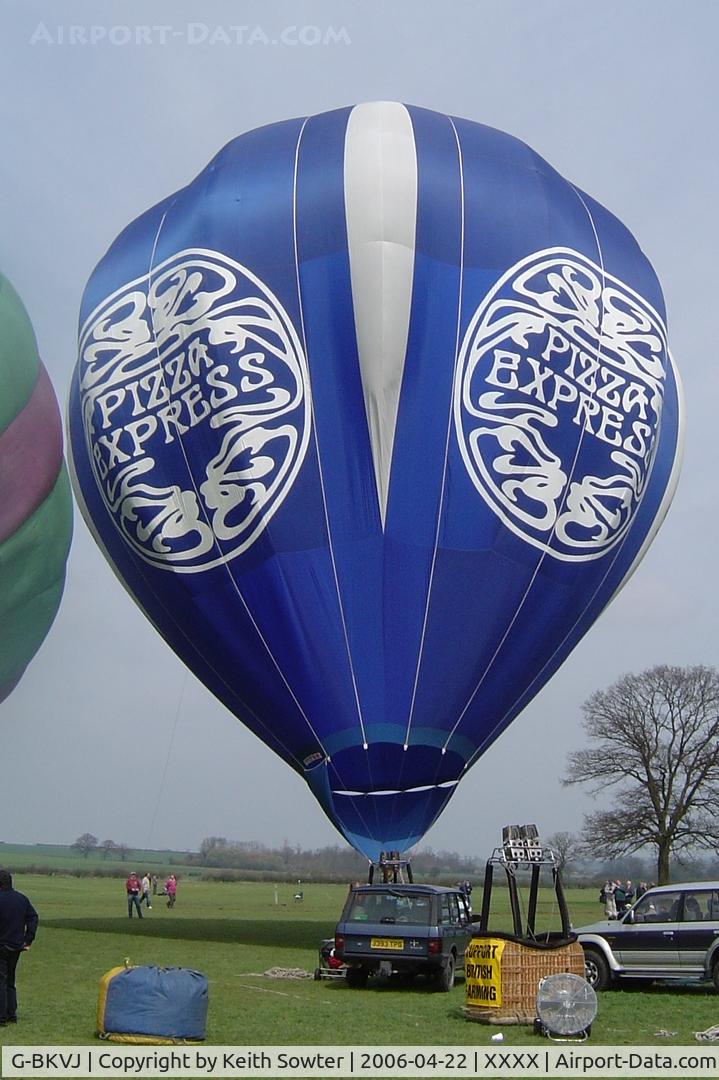 G-BKVJ, 1983 Colt Balloons Ltd COLT 21A CLOUDHOPPER C/N 518, Kelmarsh Hall Inflation Day