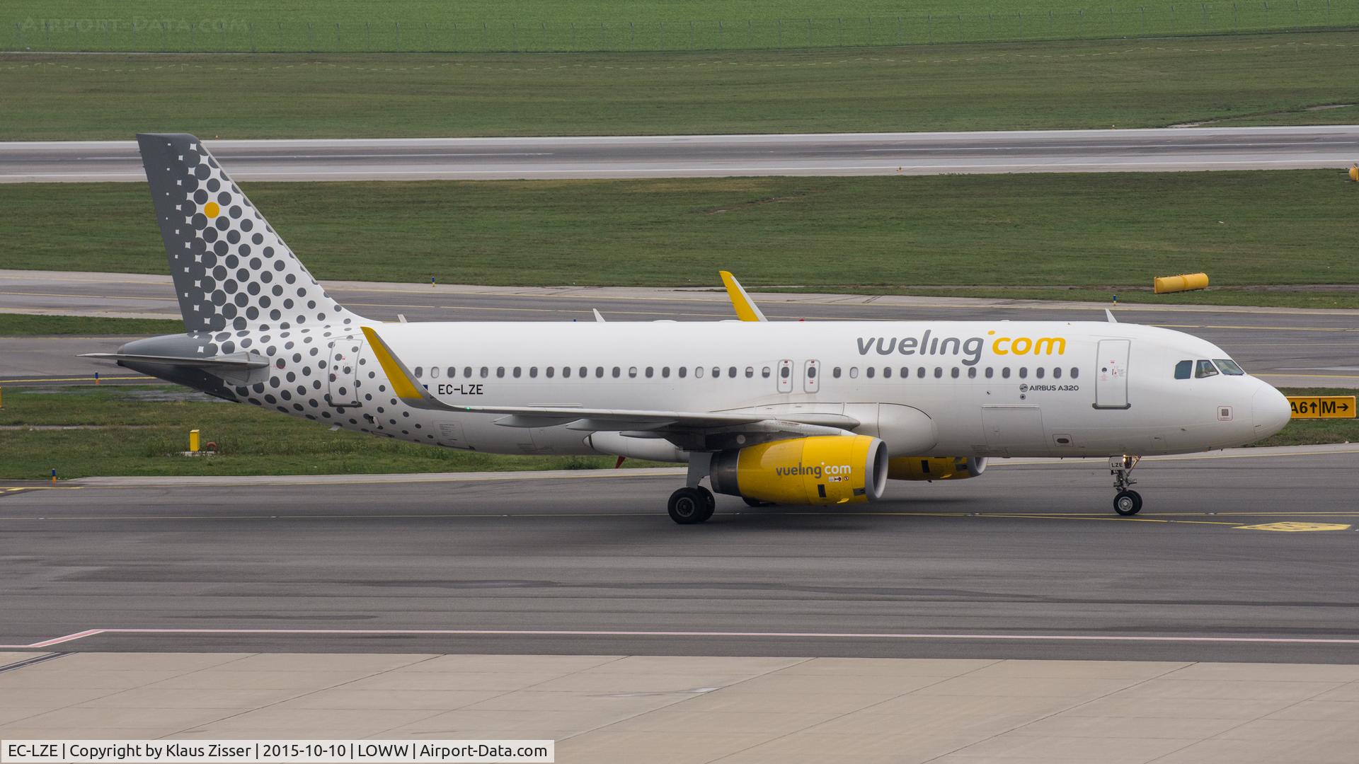 EC-LZE, 2013 Airbus A320-232 C/N 5885, Airbus A320 Vueling Airways