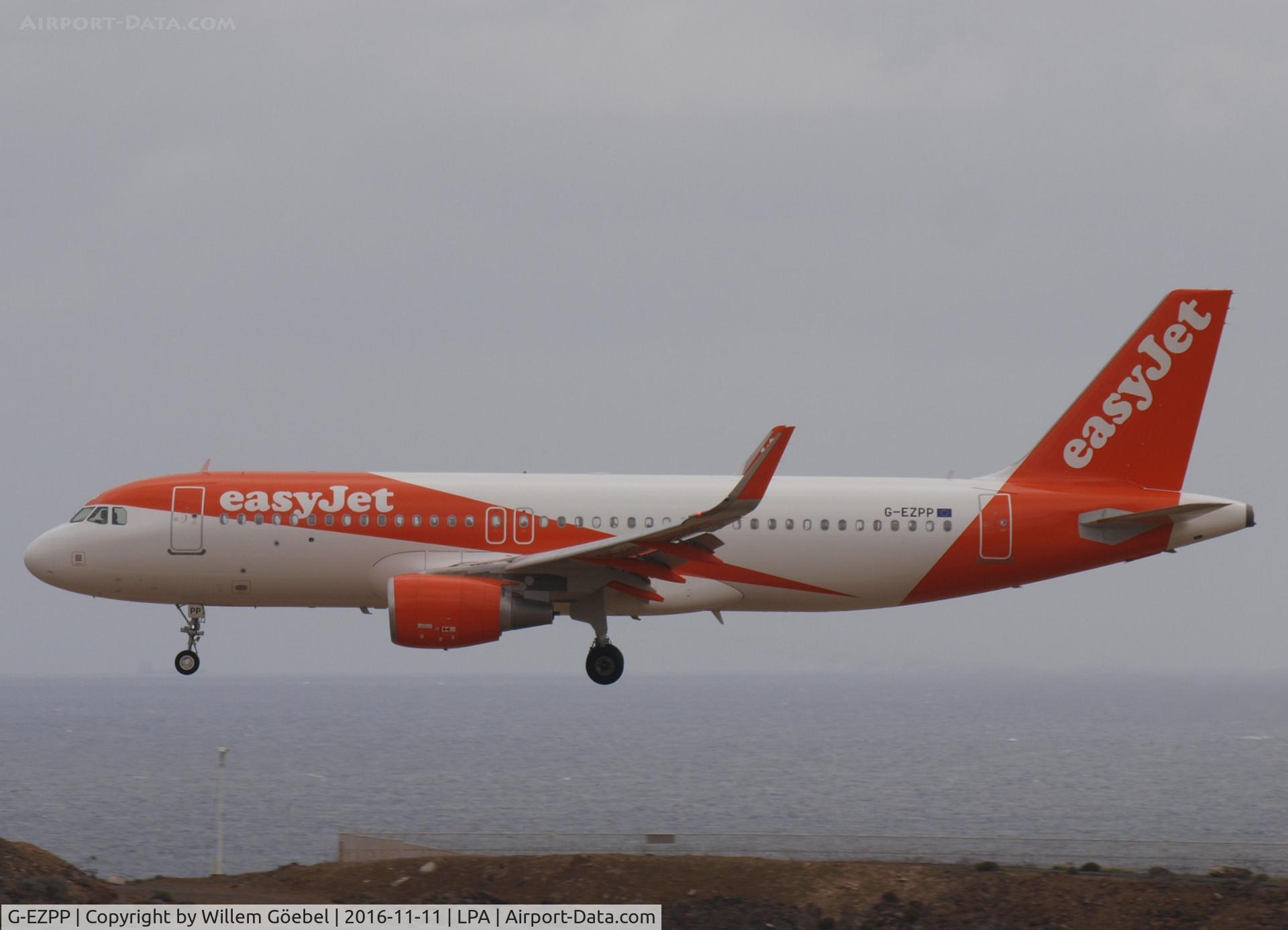 G-EZPP, 2016 Airbus A320-214 C/N 7340, Landing op Las Palmas Gran Canaria
