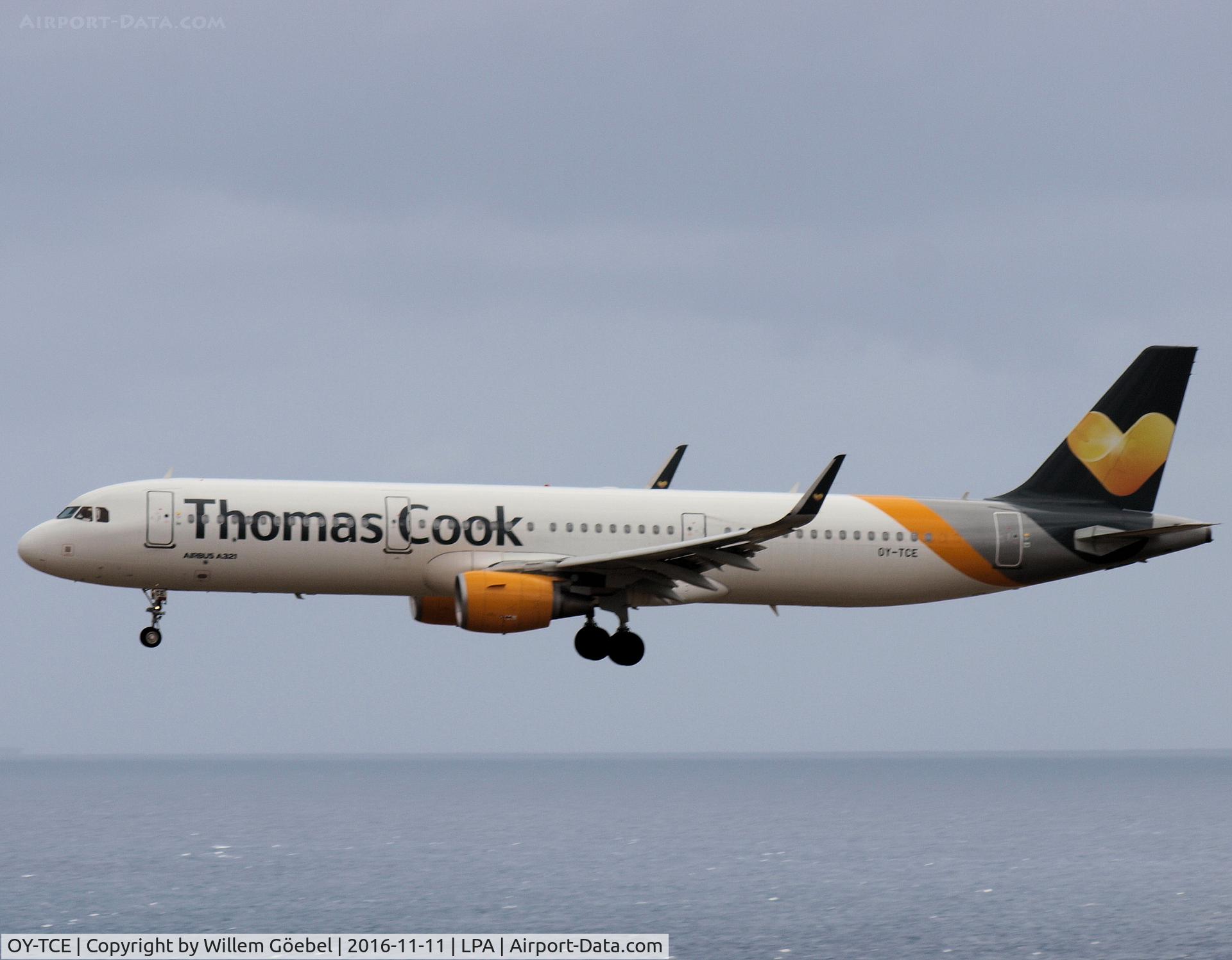 OY-TCE, 2014 Airbus A321-211 C/N 6342, Landing op Las Palmas Gran Canaria