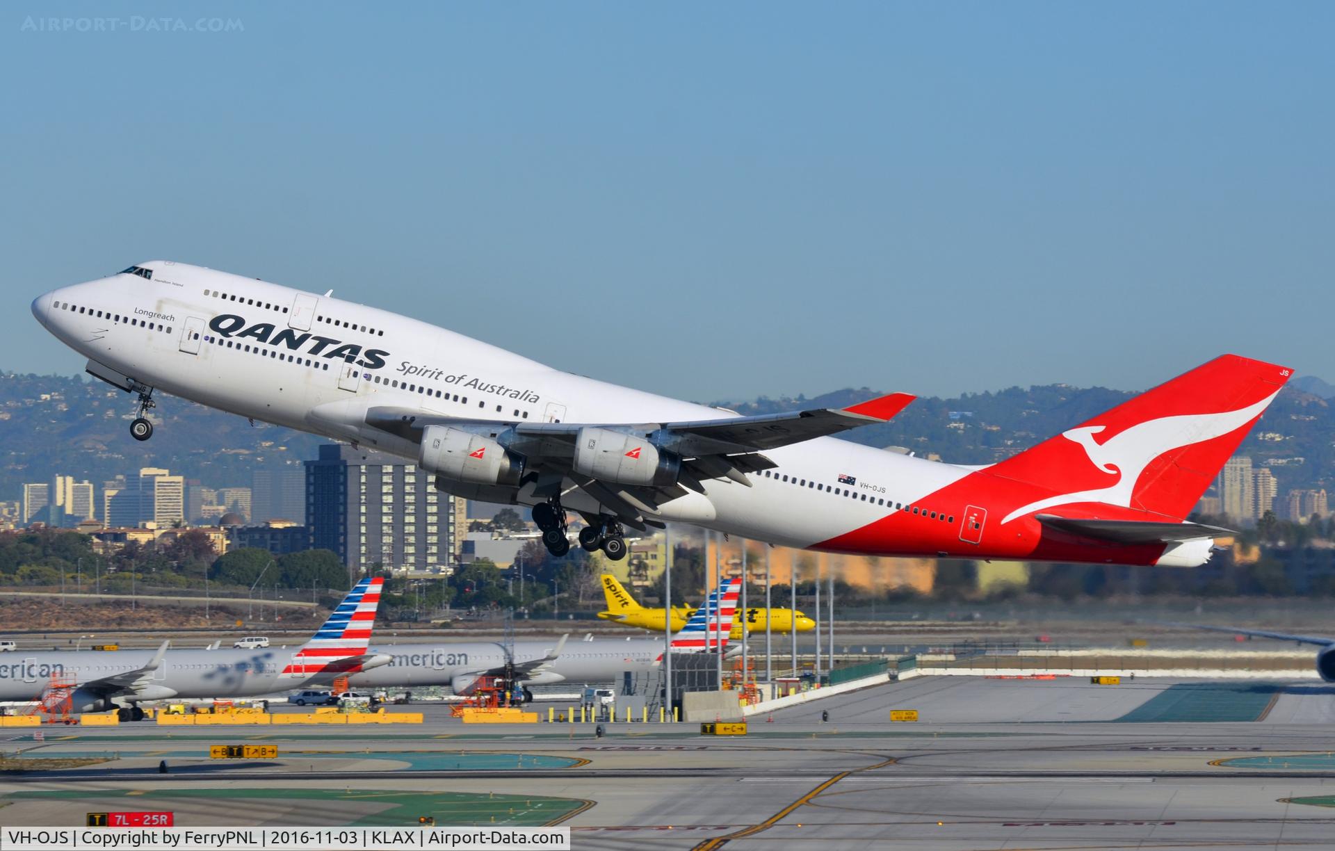 VH-OJS, 1999 Boeing 747-438 C/N 25564, Qantas B744 departing for a long flight.