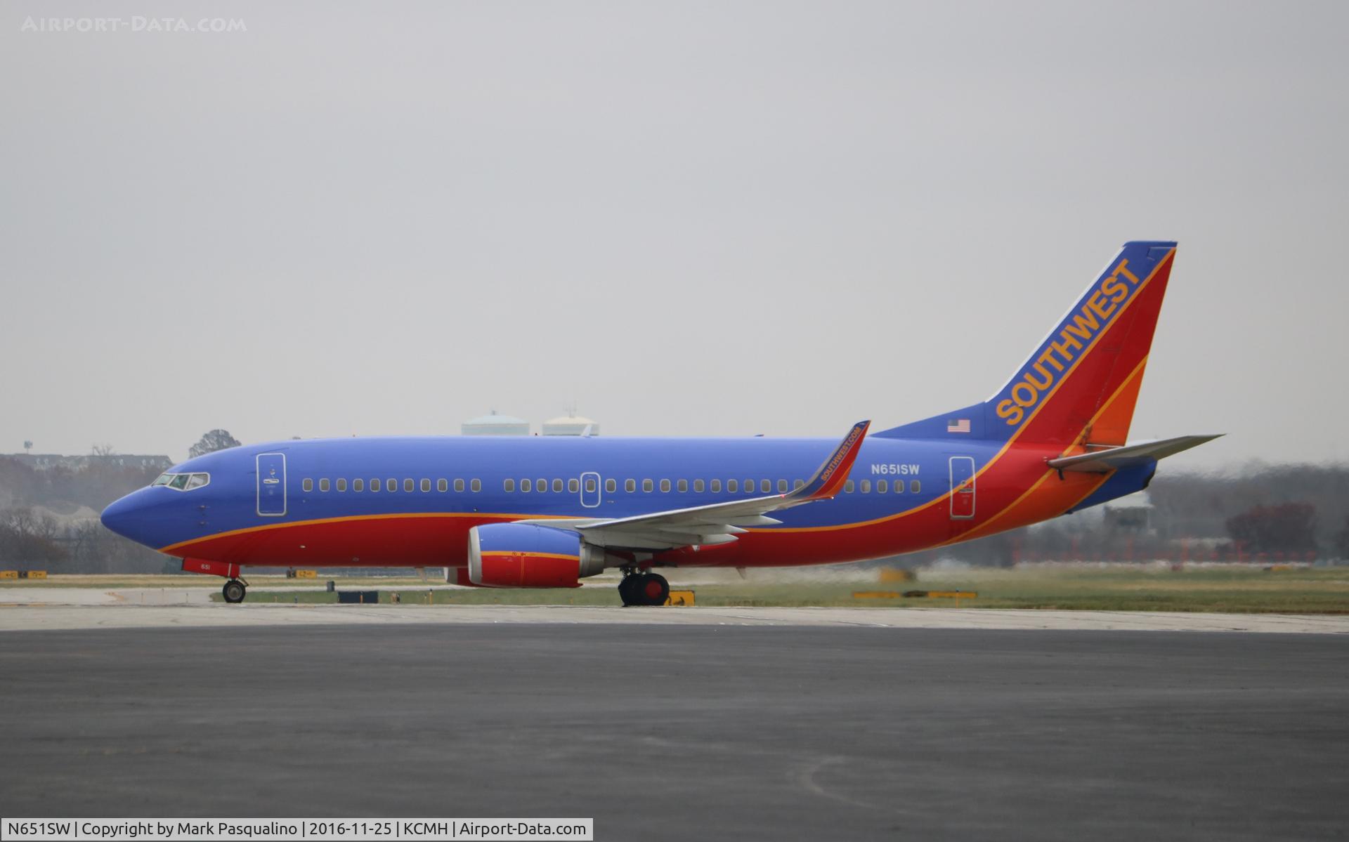 N651SW, 1997 Boeing 737-3H4 C/N 27721, Boeing 737-300