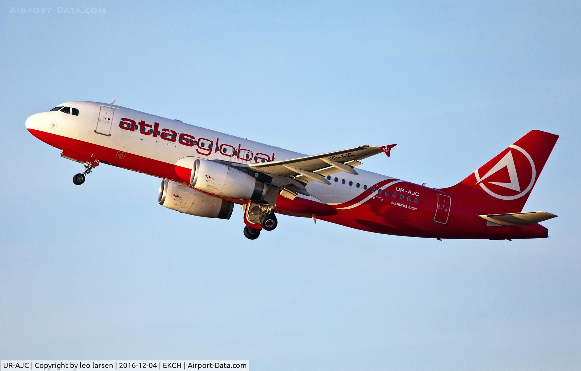UR-AJC, 2001 Airbus A320-232 C/N 1663, Copenhagen 4.12.16