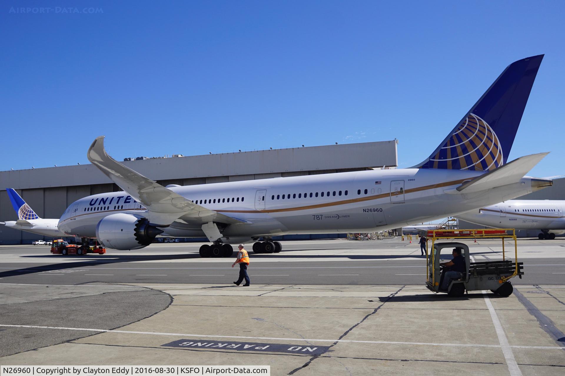 N26960, 2015 Boeing 787-9 Dreamliner Dreamliner C/N 36408, SFO 2016
