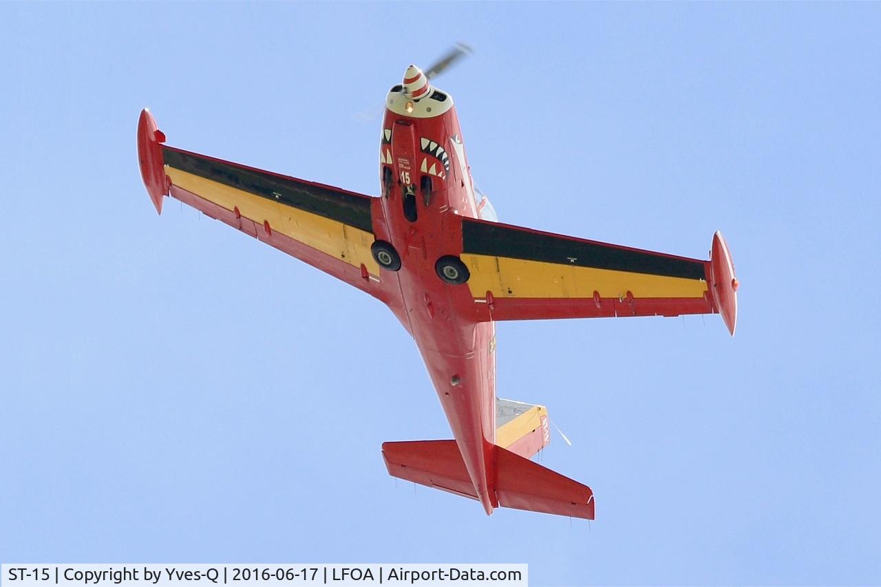 ST-15, SIAI-Marchetti SF-260M+ C/N 10-15, Belgian Red Devil Team SIAI-Marchetti SF-260M, On display, Avord Air Base 702 (LFOA) Open day 2016