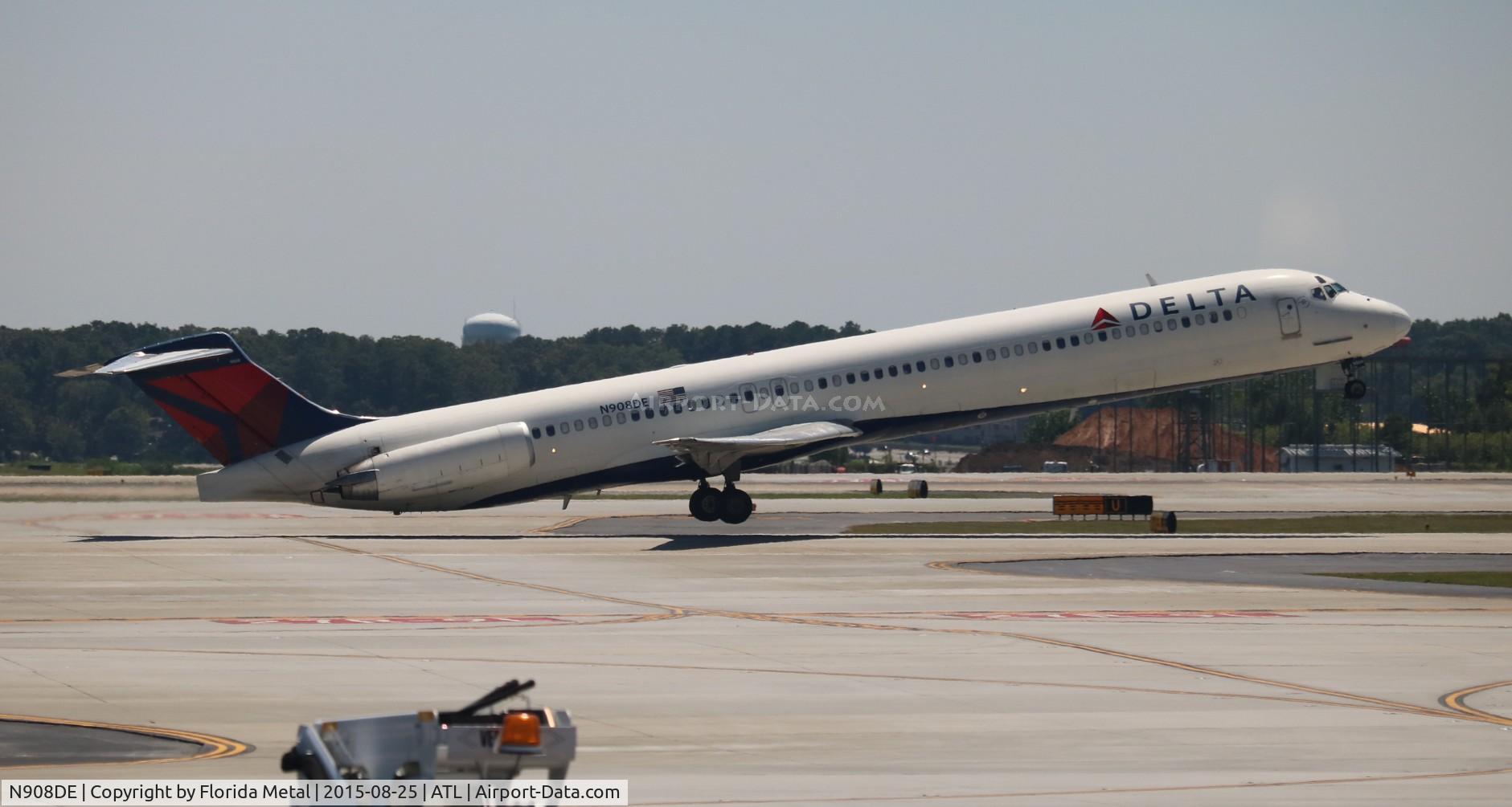 N908DE, 1992 McDonnell Douglas MD-88 C/N 53417, Delta