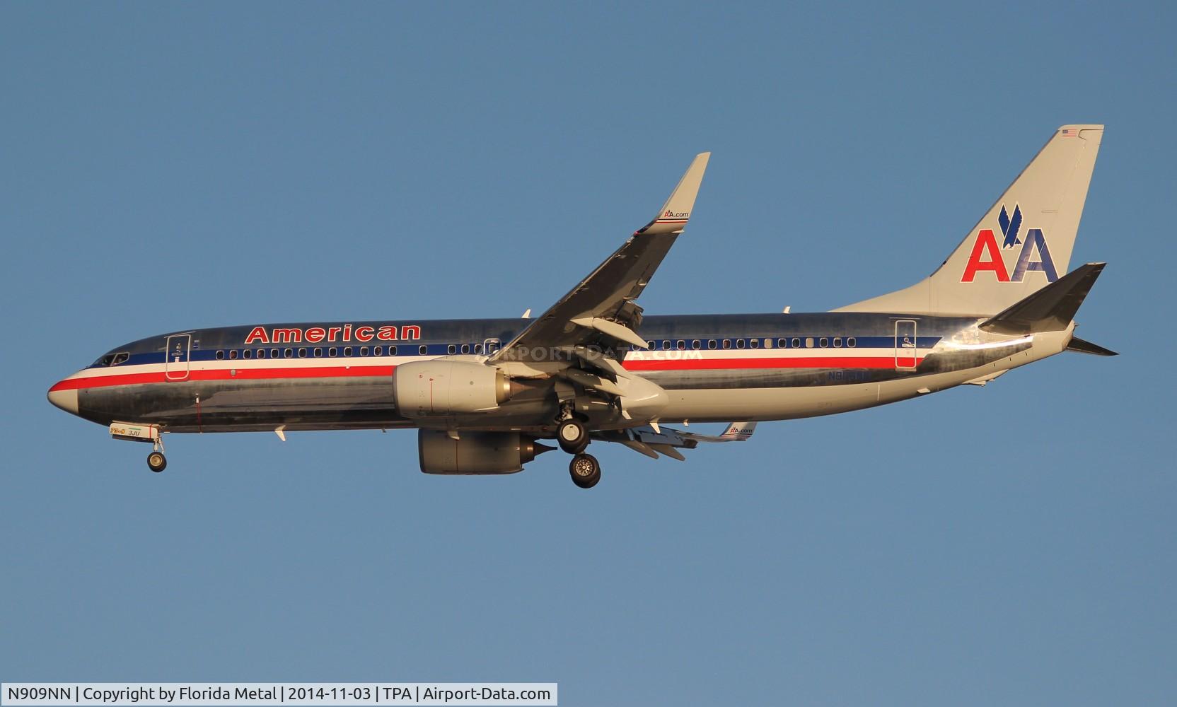 N909NN, 2012 Boeing 737-823 C/N 31159, American