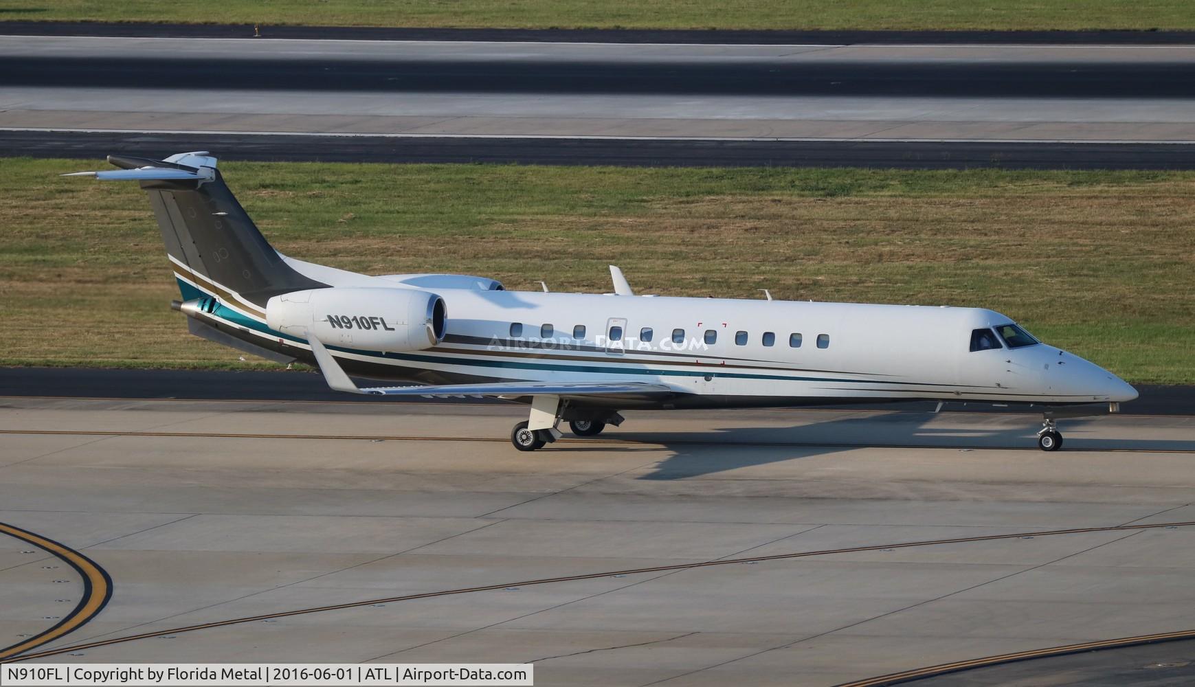 N910FL, 2006 Embraer EMB-135BJ Legacy C/N 14500952, Flight Options Legacy 600