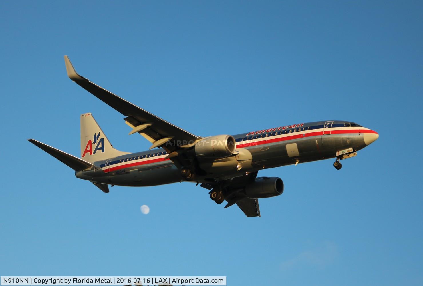 N910NN, 2012 Boeing 737-823 C/N 31160, American
