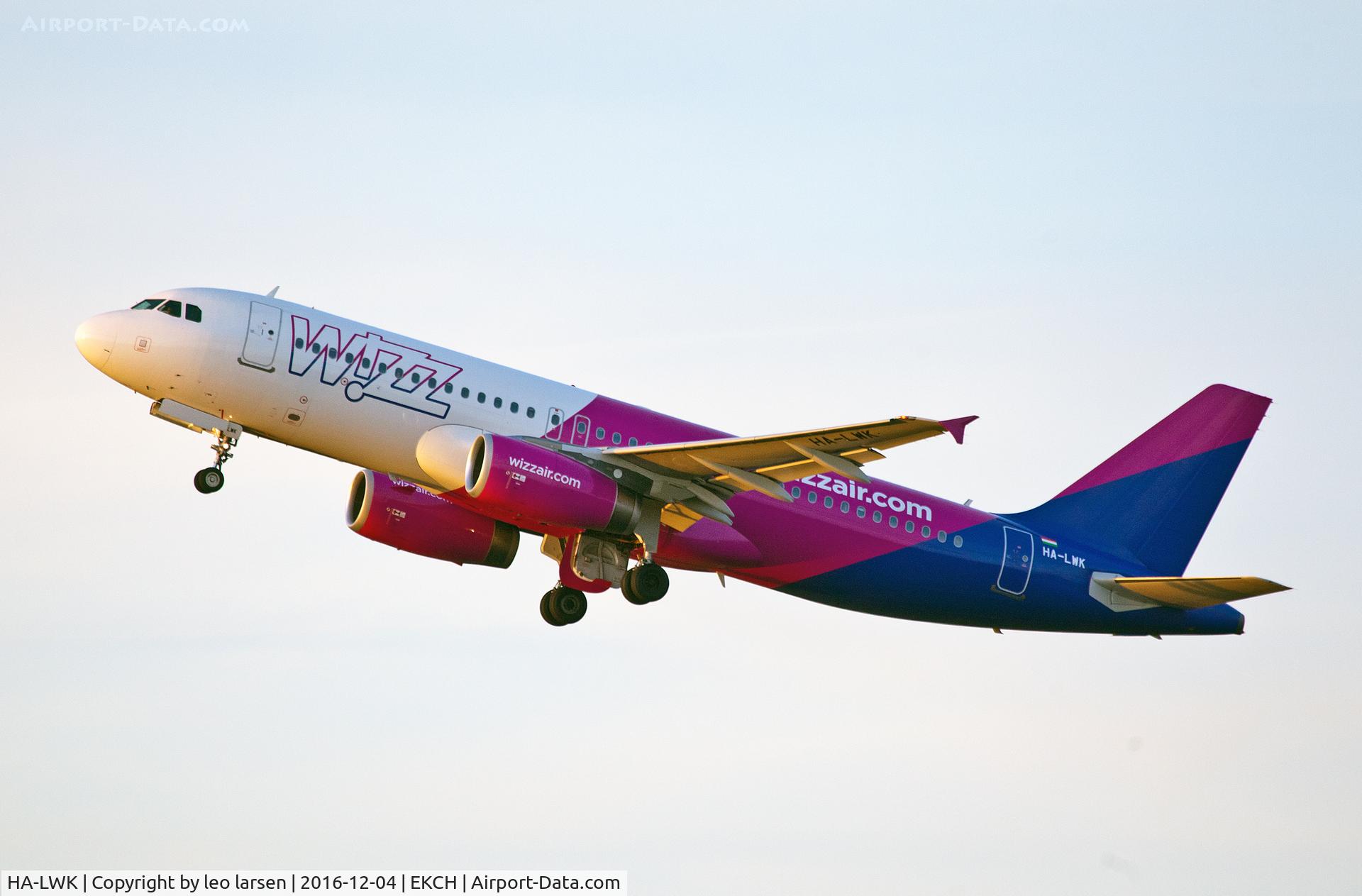 HA-LWK, 2011 Airbus A320-232 C/N 4716, Copenhagen 4.12.16