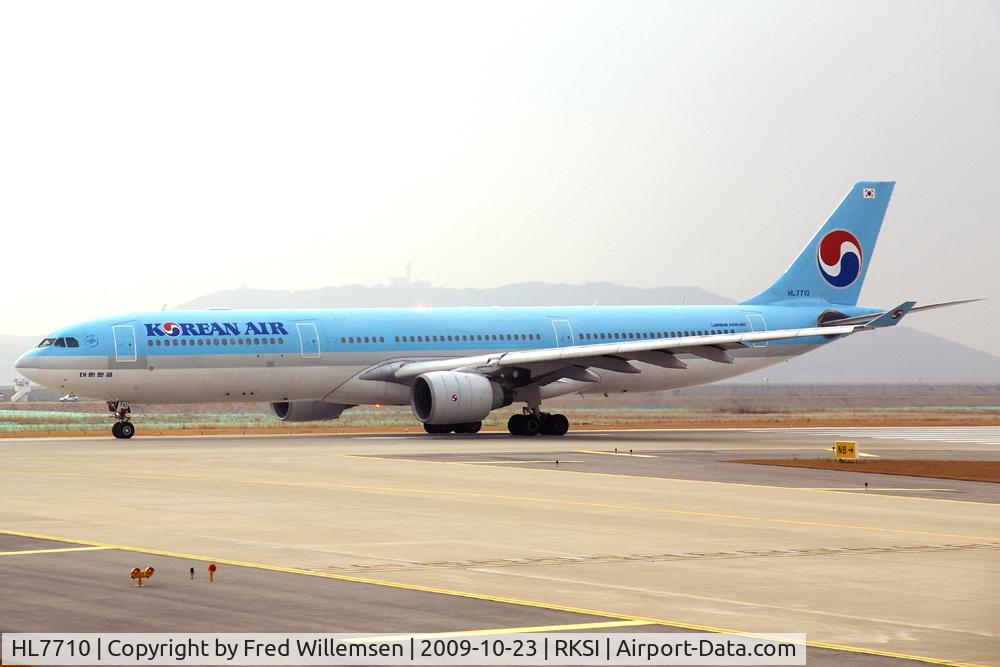 HL7710, 2002 Airbus A330-323X C/N 490, KAL
