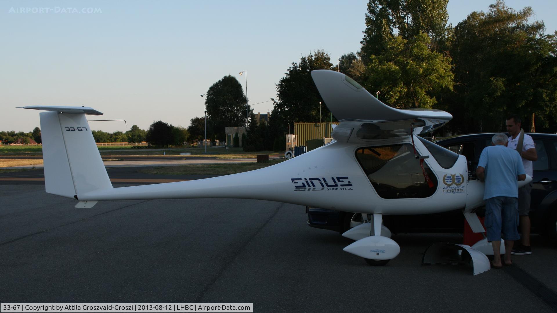 33-67, 2009 Pipistrel Sinus 912 C/N 323SN912, Békéscsaba Airport, Hungary