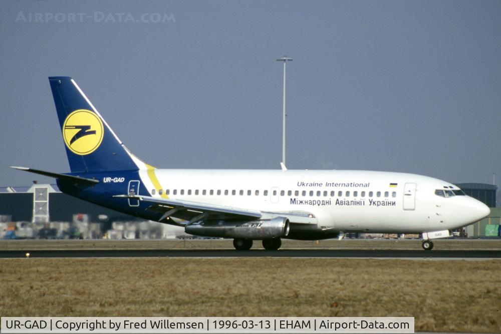 UR-GAD, 1982 Boeing 737-2T4 C/N 22802/901, Ukraine Int