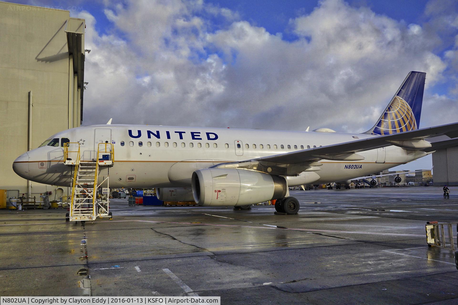 N802UA, 1997 Airbus A319-131 C/N 690, SFO 2016