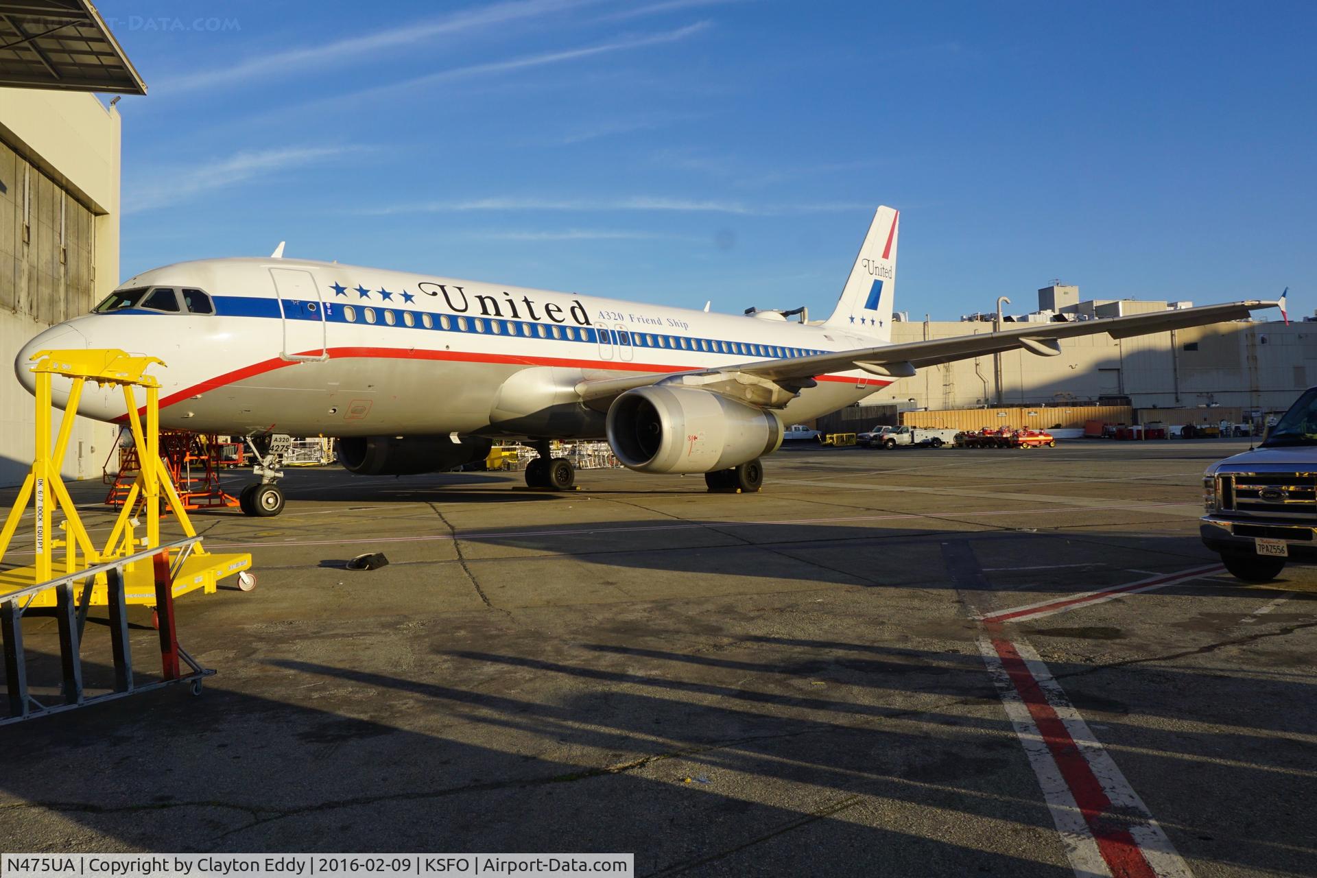 N475UA, 2001 Airbus A320-232 C/N 1495, SFO 2016