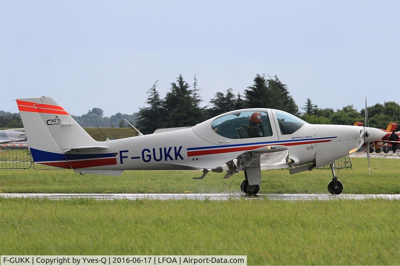 F-GUKK, Grob G-120A-F C/N 85045, Grob G-120A-F, Taxiing to parking area, Avord Air Base 702 (LFOA) Open day 2016
