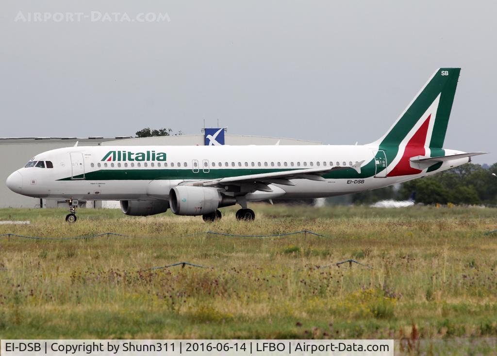 EI-DSB, 2006 Airbus A320-216 C/N 2932, Ready for take off from rwy 32R