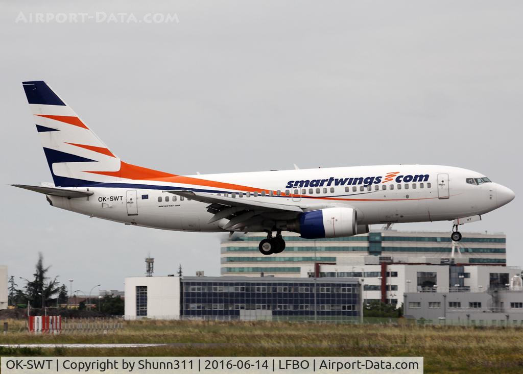OK-SWT, 2003 Boeing 737-7Q8 C/N 29346, Landing rwy 32R