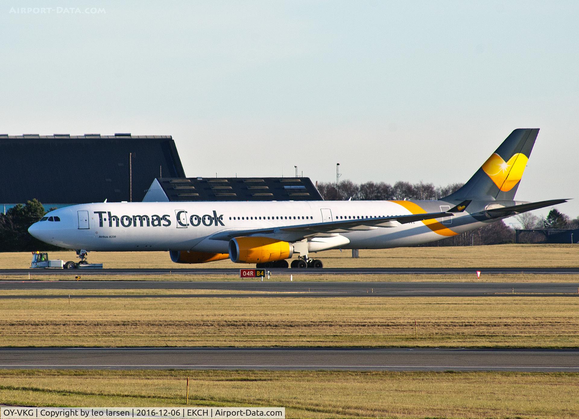 OY-VKG, 2000 Airbus A330-343X C/N 349, Copenhagen 6.12.16