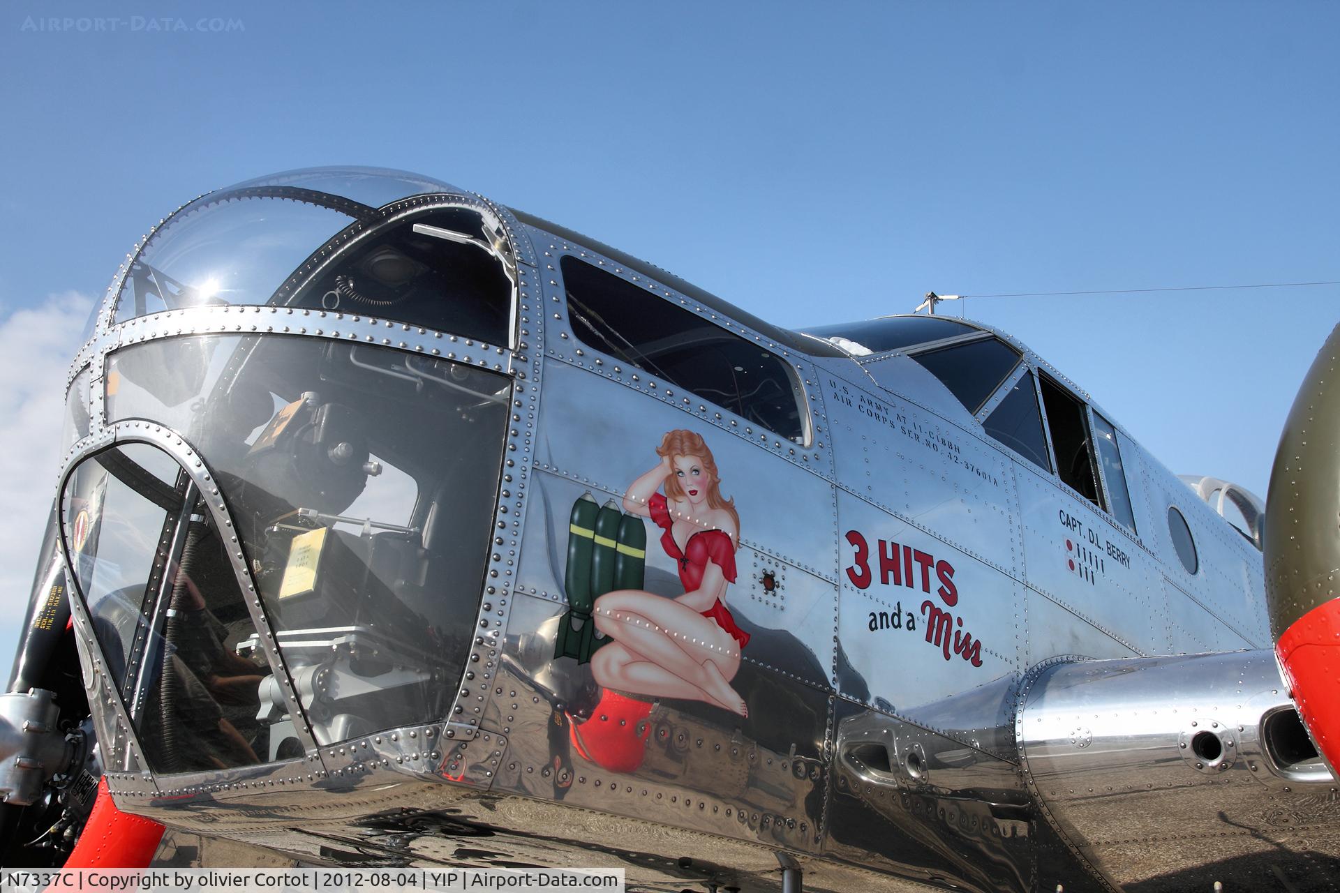 N7337C, 1943 Beech AT-11 Kansan C/N 4597, nice At-11 at thunder over Michigan