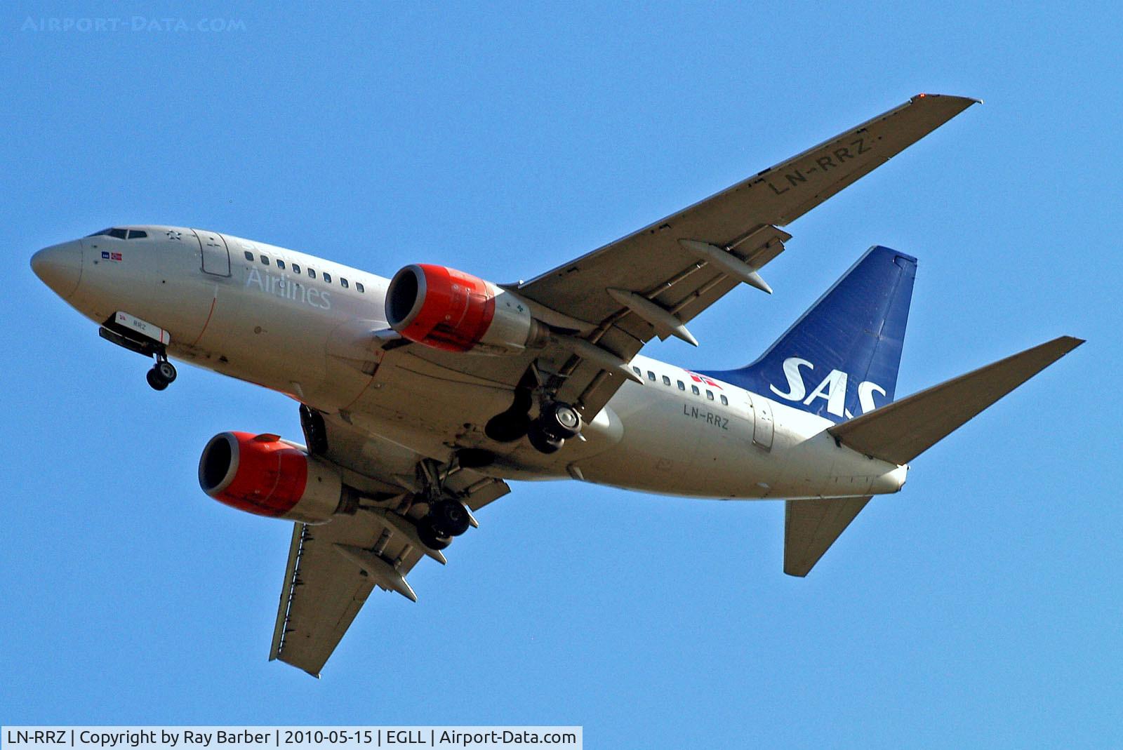 LN-RRZ, 1998 Boeing 737-683 C/N 28295, Boeing 737-683 [28295] (SAS Scandinavian Airlines) Home~G 15/05/2010. On approach 27R.