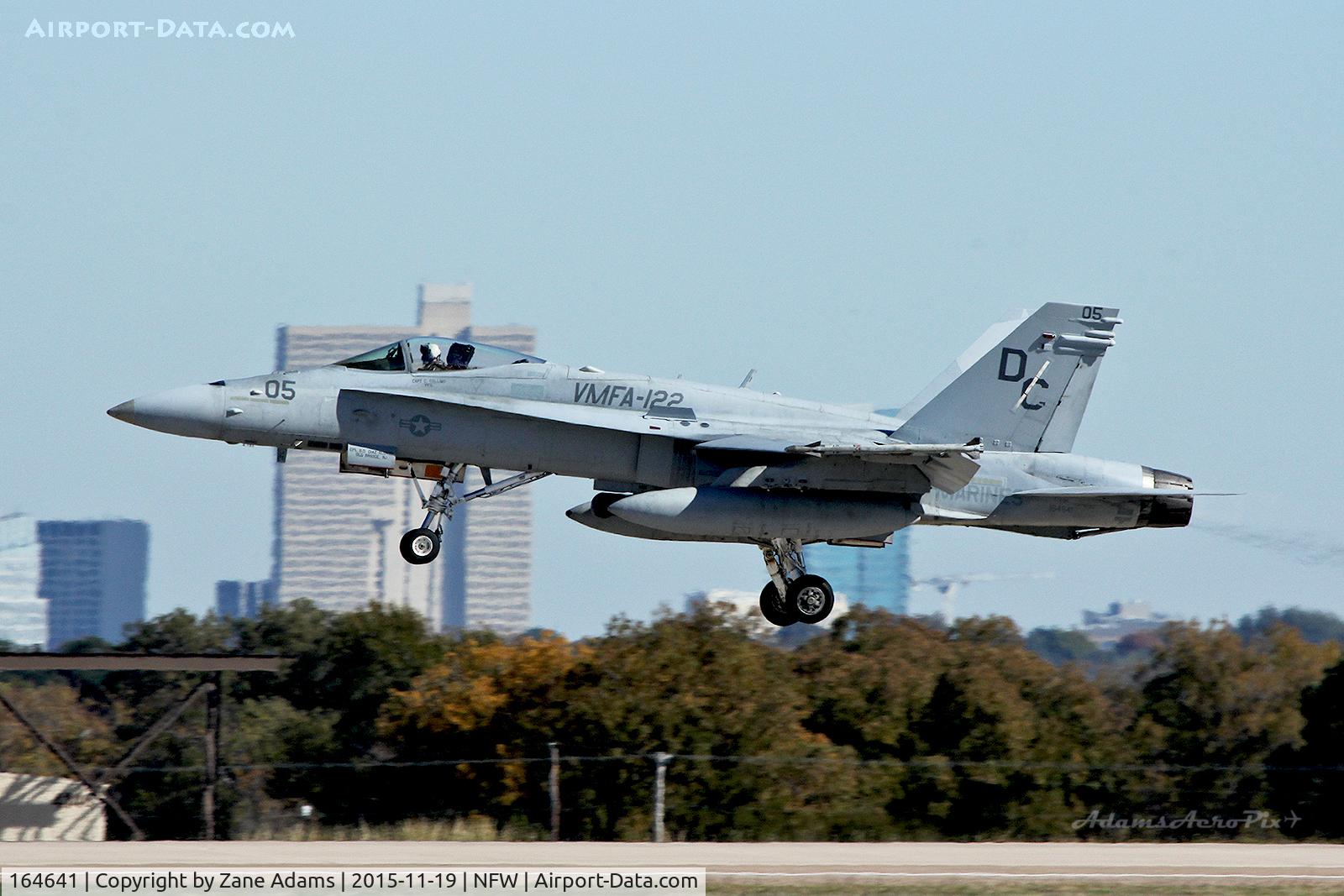 164641, McDonnell Douglas F/A-18C Hornet C/N 1062/C270, NAS Fort Worth