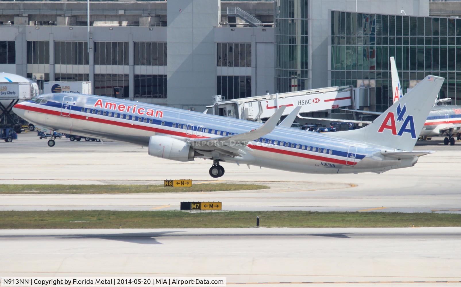 N913NN, 2013 Boeing 737-823 C/N 29571, American