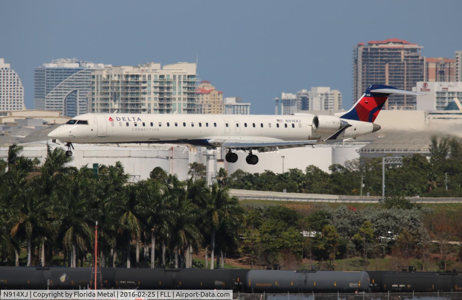 N914XJ, 2007 Bombardier CRJ-900ER (CL-600-2D24) C/N 15149, Delta Connection