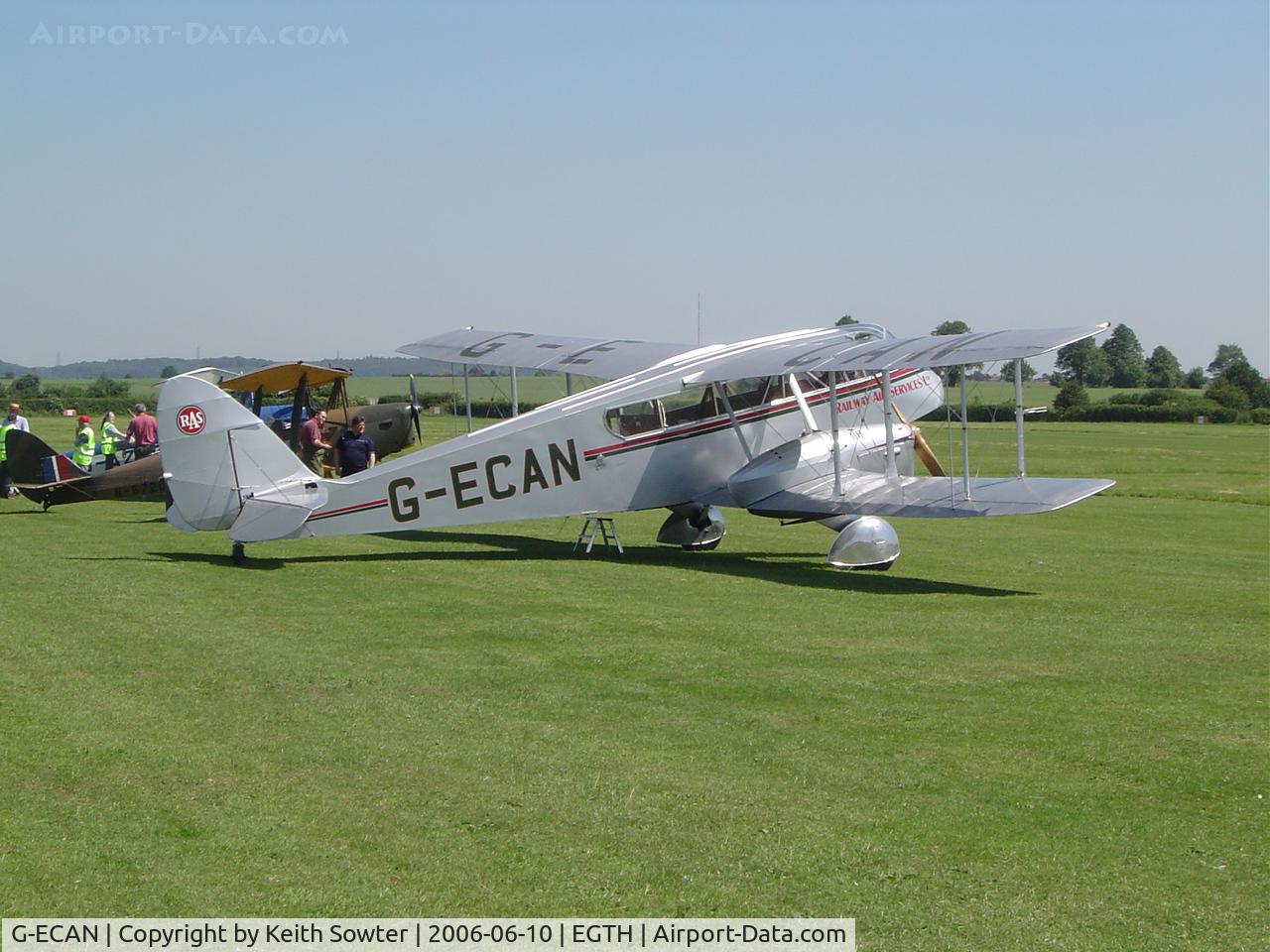 G-ECAN, 1943 De Havilland Australia DH-84 Dragon 3 C/N DHA2048, De Havilland Club aircraft at Old Warden