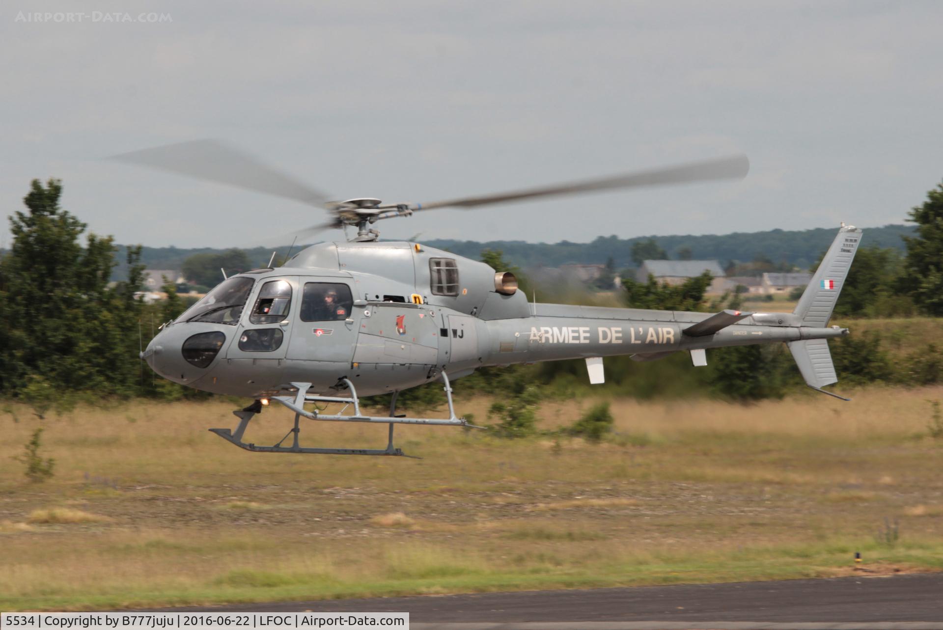 5534, Aerospatiale AS-555AN Fennec C/N 5534, at Chateaudun