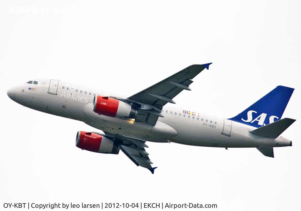 OY-KBT, 2007 Airbus A319-131 C/N 3292, Copenhagen 4.10.12