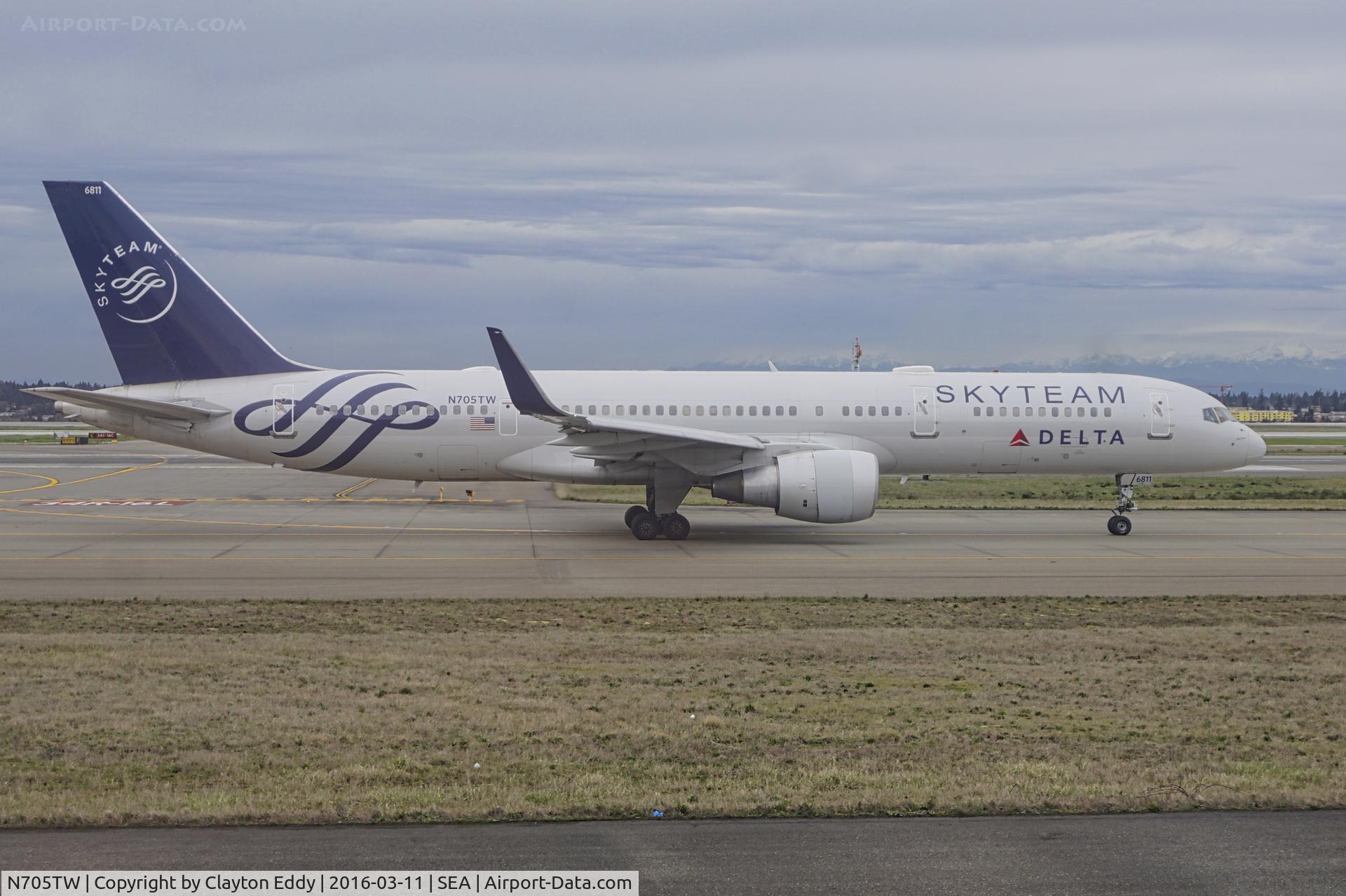 N705TW, 1997 Boeing 757-231ER C/N 28479, SEA  2016