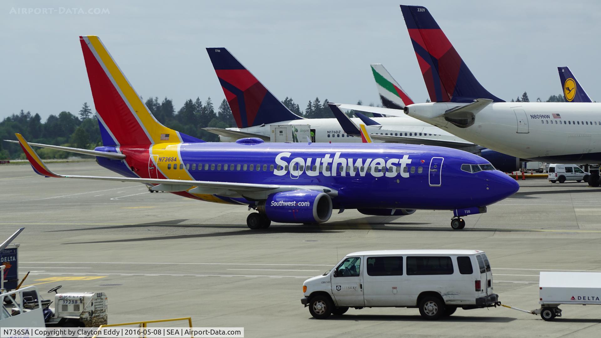 N736SA, 1999 Boeing 737-7H4 C/N 27868, SEA 2016