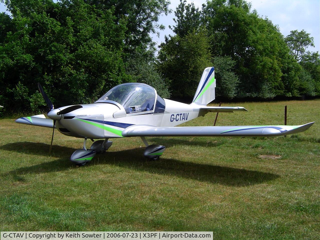 G-CTAV, 2004 Cosmik EV-97 TeamEurostar UK C/N 2129, Visiting aircraft at Priory Farm