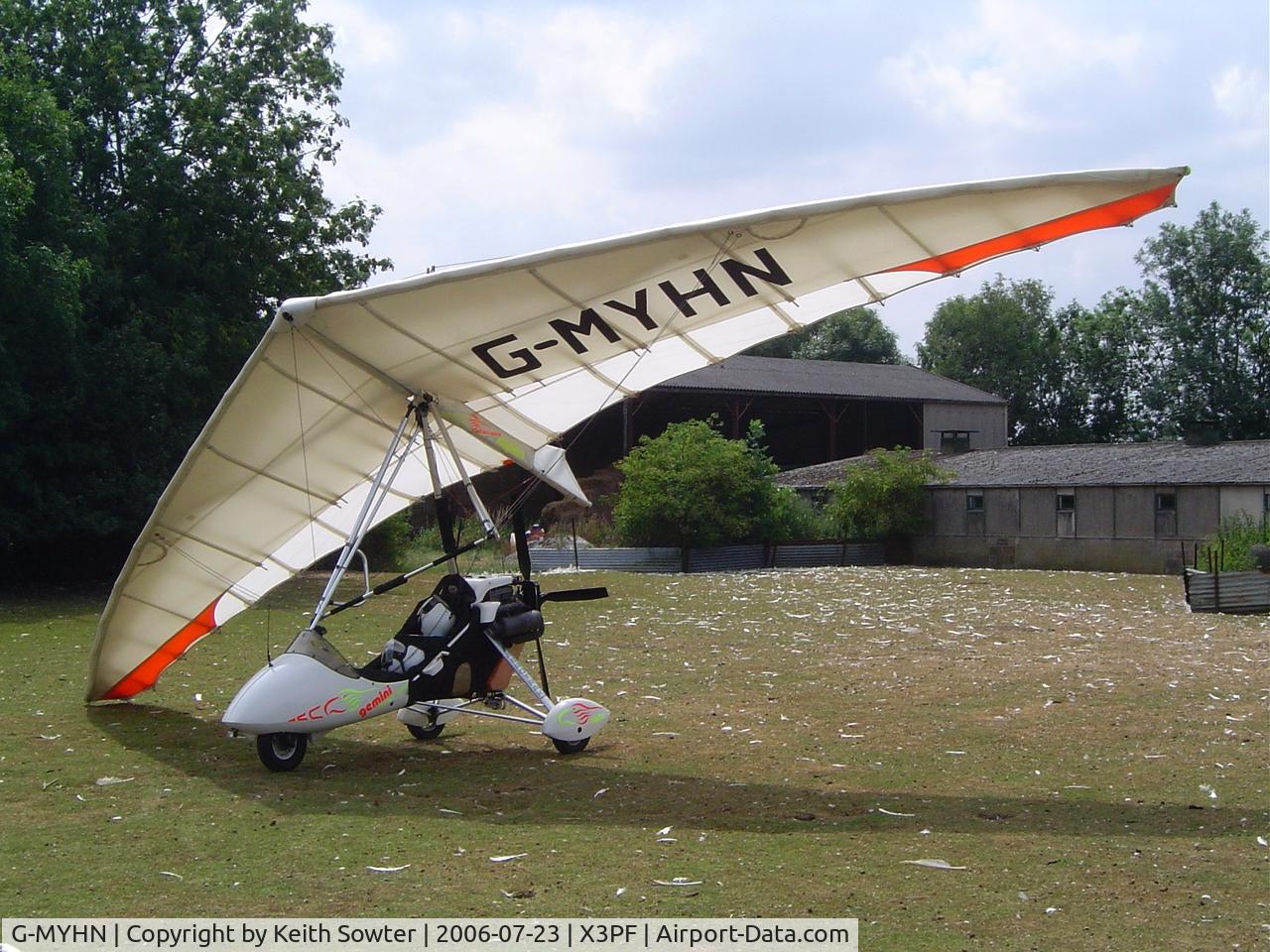 G-MYHN, 1993 Mainair Gemini Flash II C/N 933-0193-7-W731, Visiting aircraft at Priory Farm