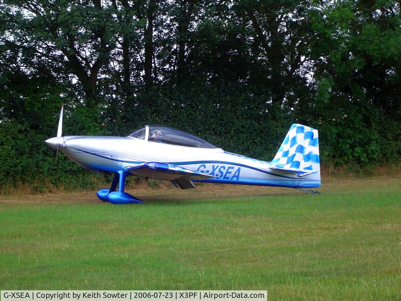 G-XSEA, 2005 Vans RV-8 C/N PFA 303-14228, Visiting aircraft at Priory Farm