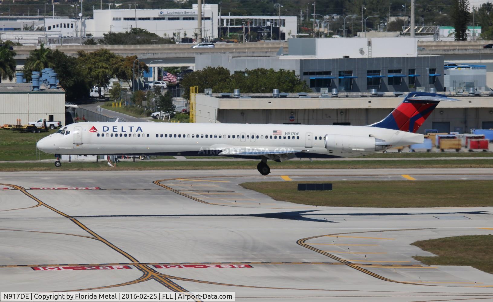 N917DE, 1993 McDonnell Douglas MD-88 C/N 49958, Delta