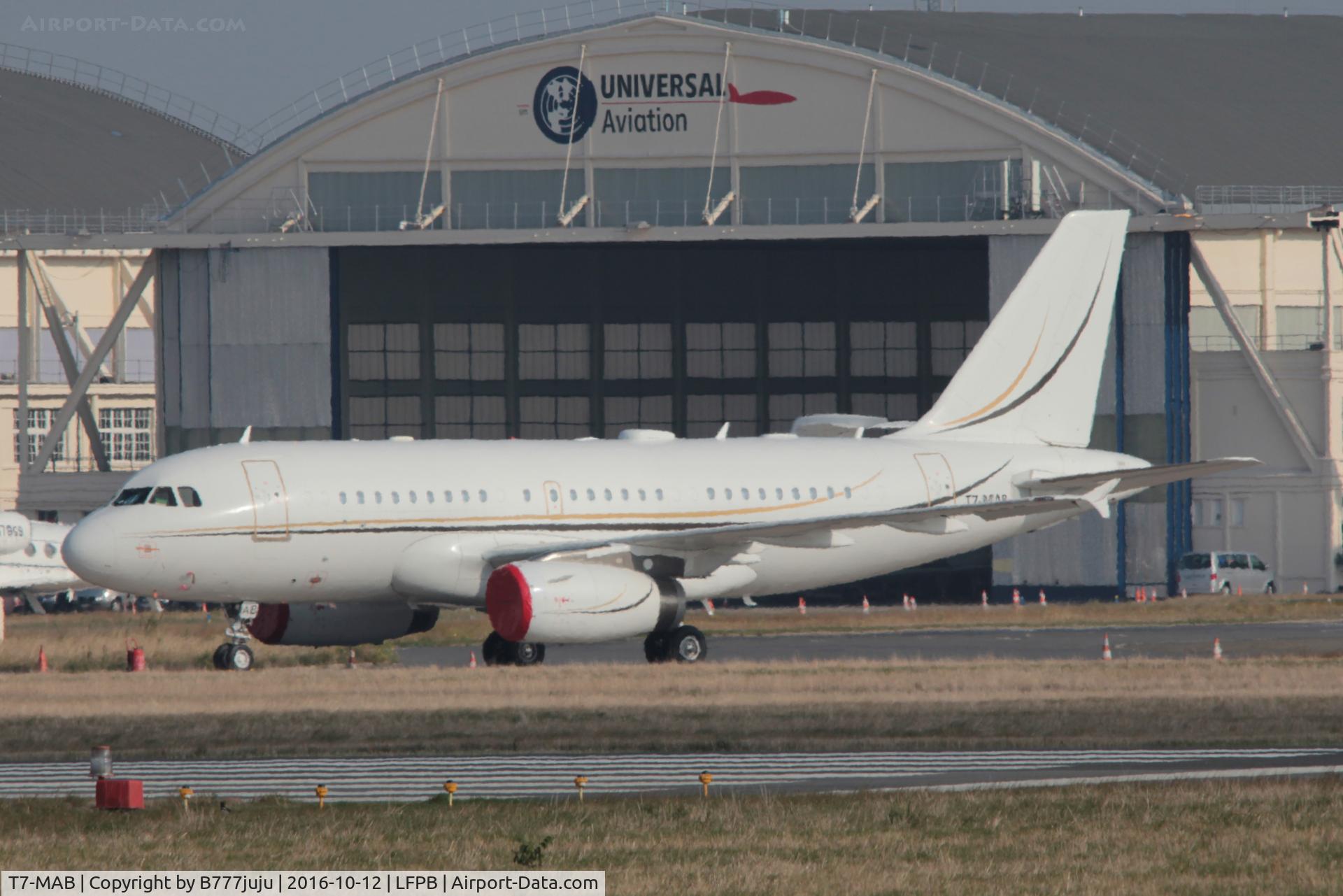 T7-MAB, 2001 Airbus ACJ319 (A319-133/CJ) C/N 1589, at Le Bourget