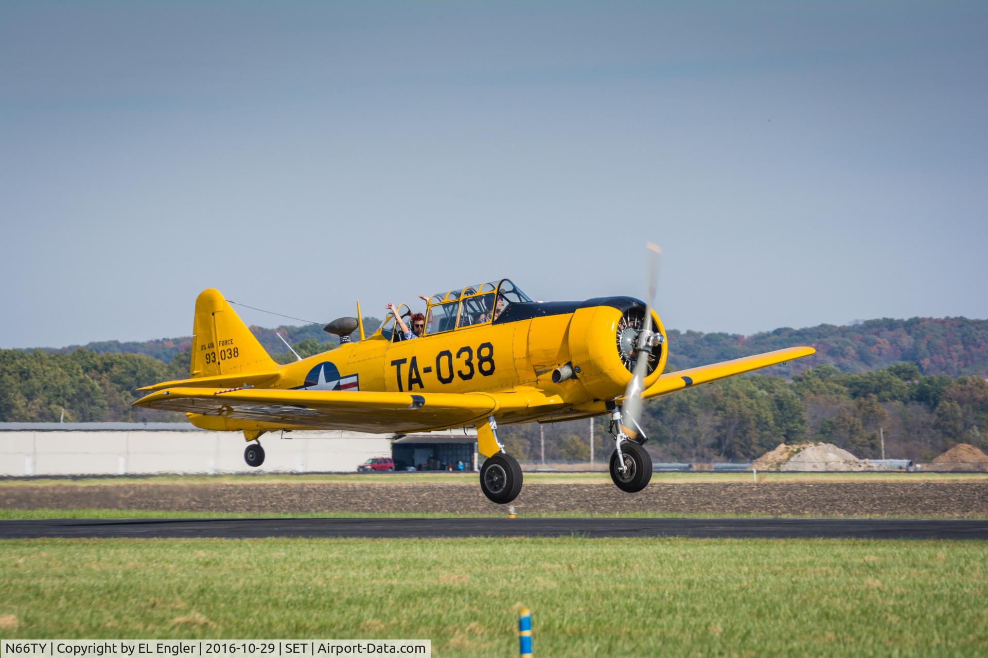 N66TY, North American T-6G Texan C/N 168-142, Participant in St. Charles Airport's Pumpkin Drop.