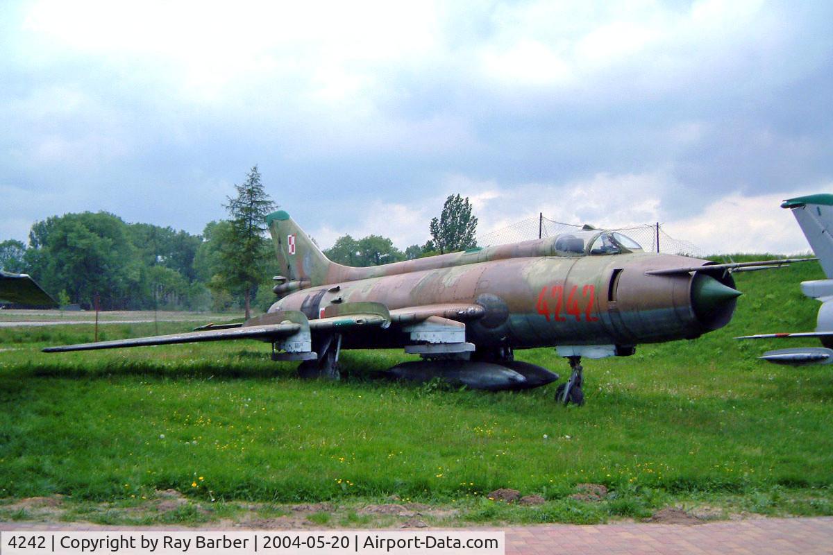 4242, Sukhoi Su-20 C/N 6602, Sukhoi Su-20R [6602] (Muzeum Lotnictwa Polskiego) Krakow Museum~SP 20/05/2004