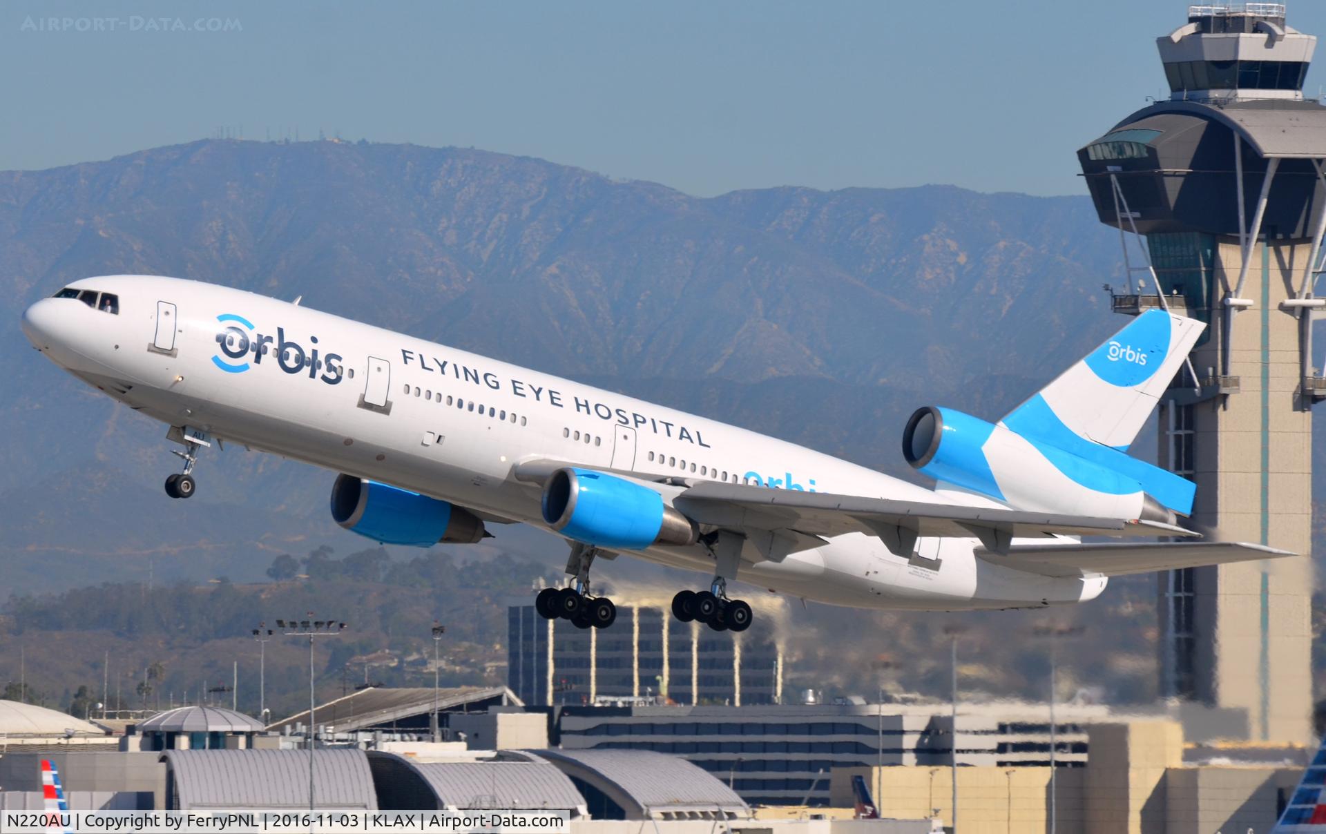 N220AU, 1971 Douglas DC-10-10 C/N 46501, Orbis DC-10-10 serial # 2 taking-off.