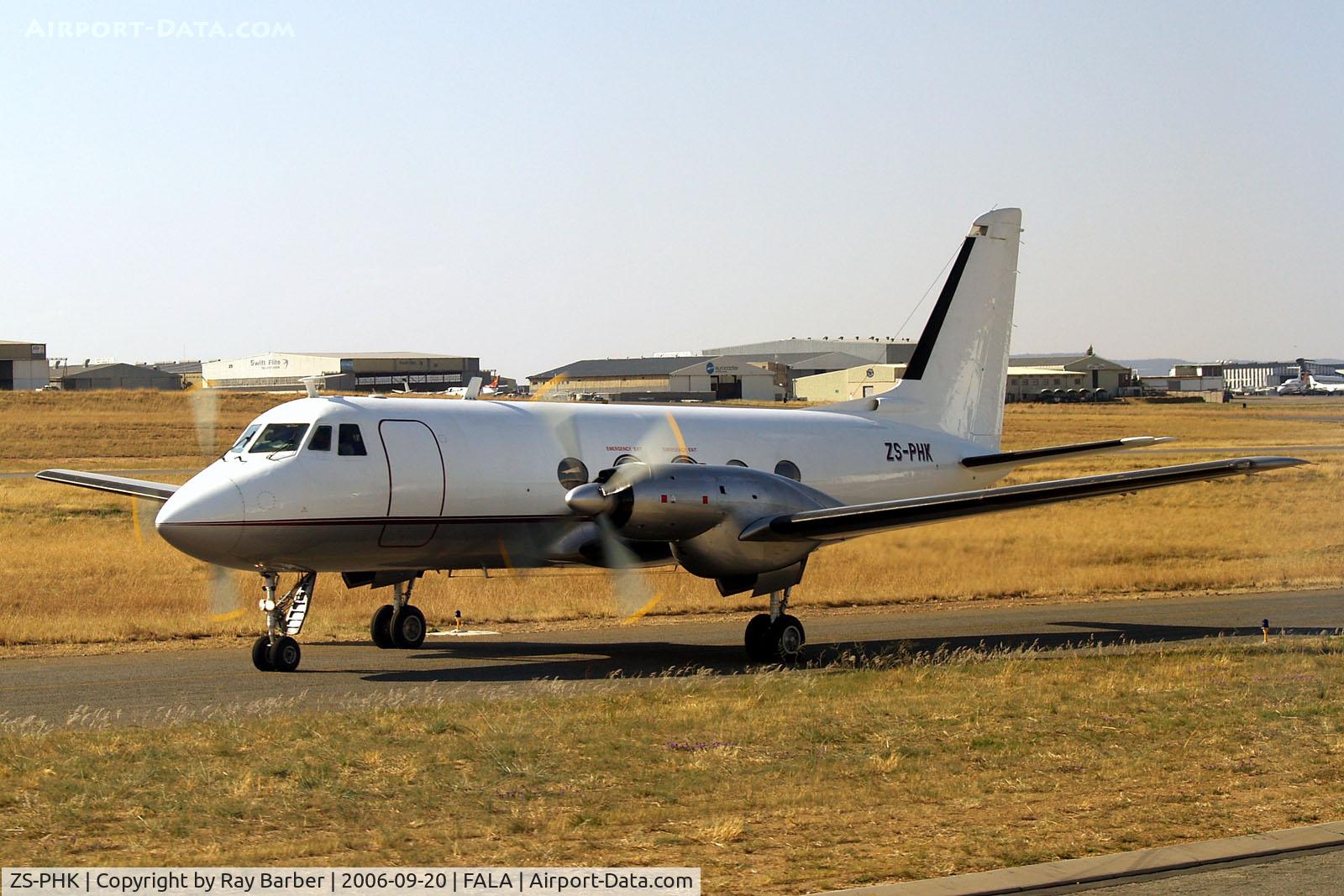 ZS-PHK, 1959 Grumman G-159 Gulfstream 1 C/N 25, Gulfstream G-159 Gulfstream 1 [25] (Nelair Charters Pty) Lanseria~ZS 20/09/2006