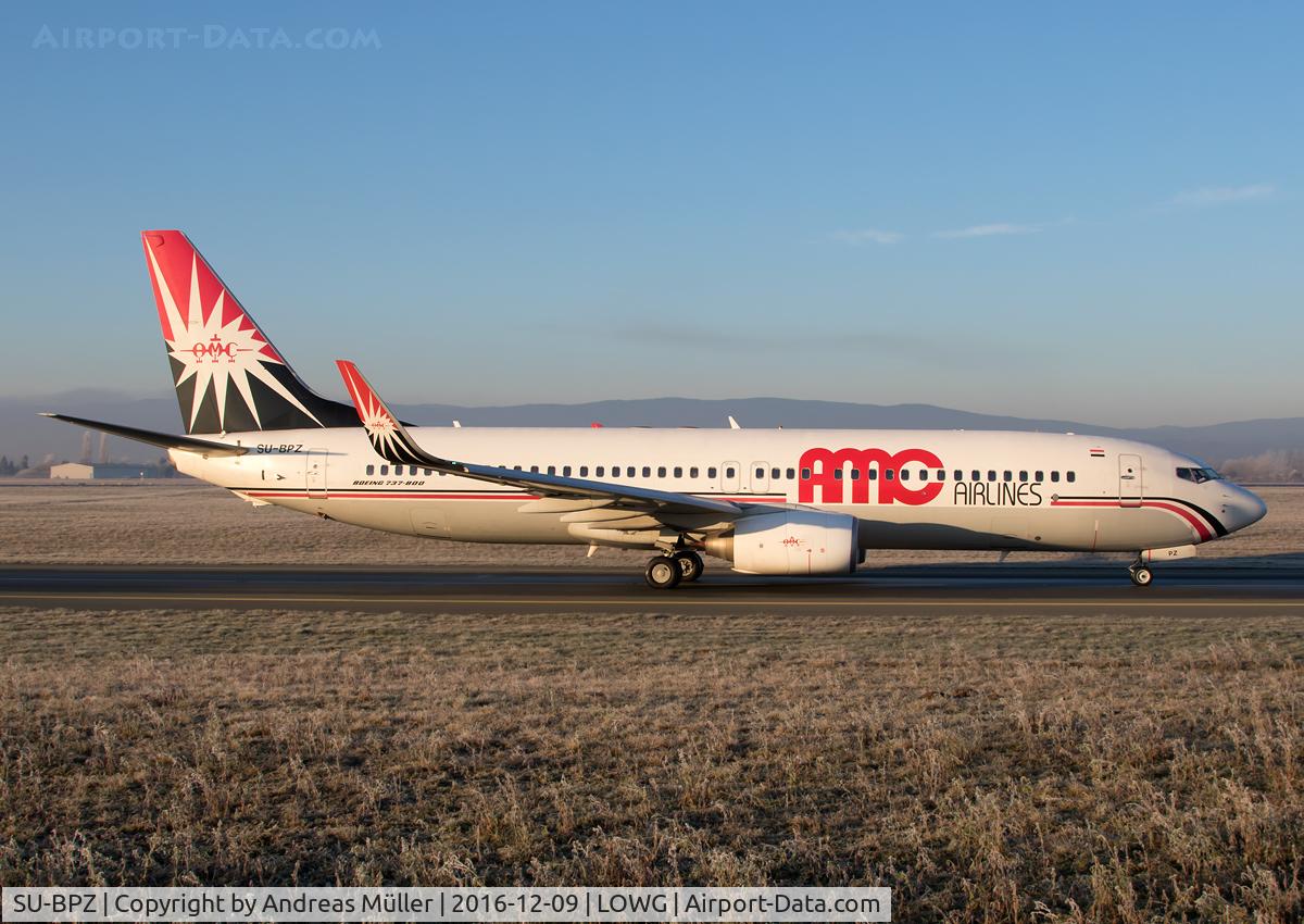 SU-BPZ, 2007 Boeing 737-86N C/N 35213, Freezing morgning departure to Hurghada.