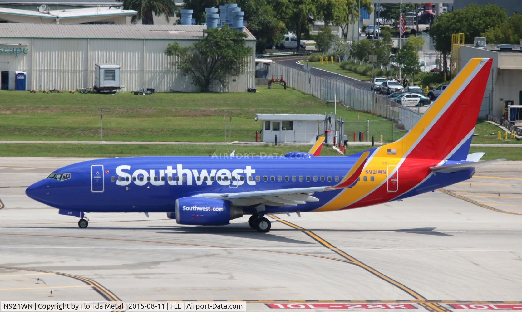 N921WN, 2008 Boeing 737-7H4 C/N 36626, Southwest