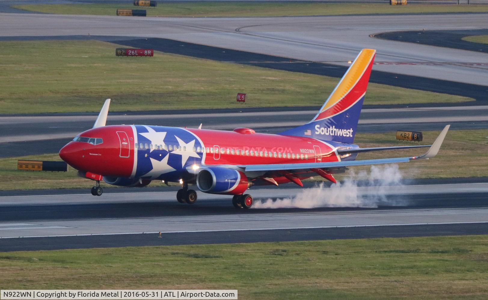 N922WN, 2008 Boeing 737-7H4 C/N 32461, Tennessee One