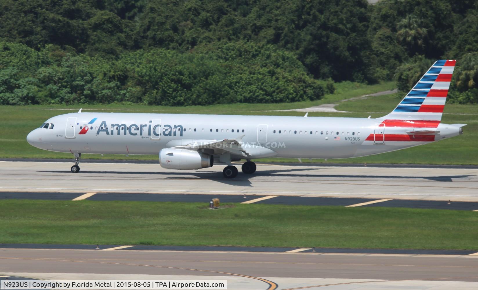 N923US, 2015 Airbus A321-231 C/N 6543, American