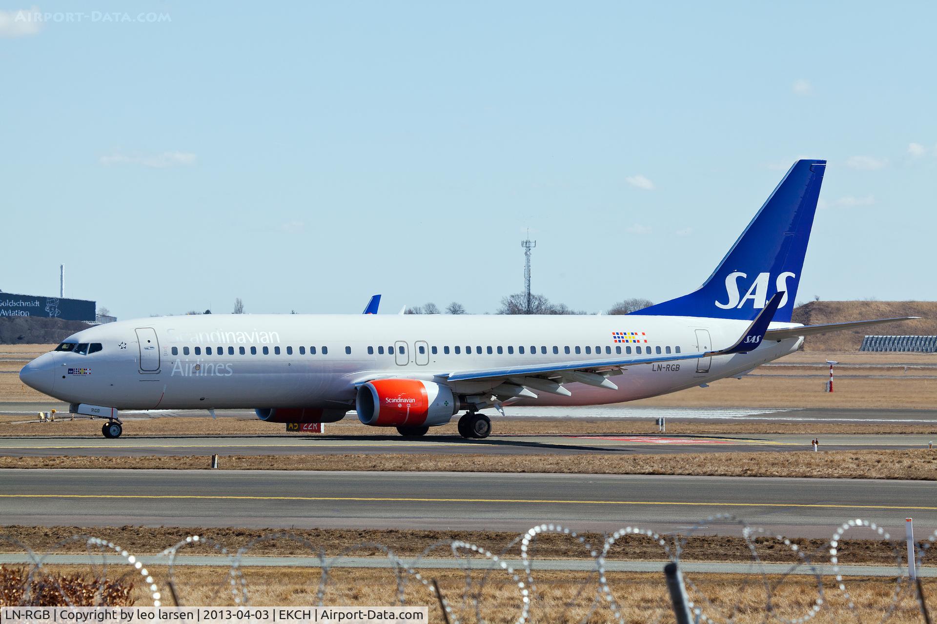 LN-RGB, 2012 Boeing 737-86N C/N 38034, Copenhagen 3.4.13