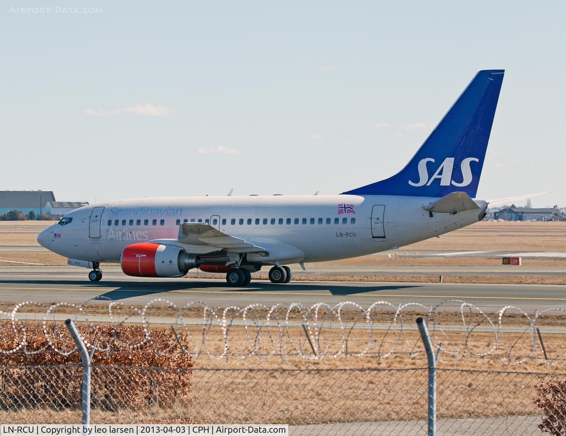 LN-RCU, 1999 Boeing 737-683 C/N 30190, Copenhagen 3.4.13