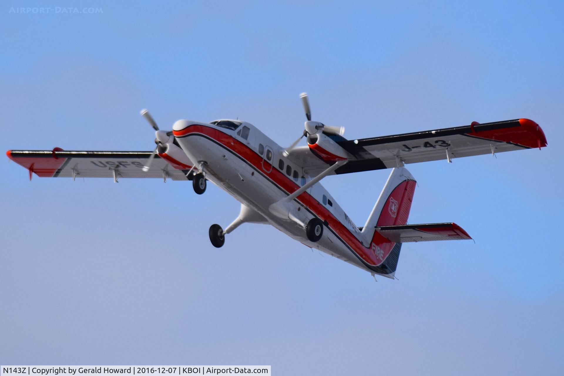 N143Z, 1974 De Havilland Canada DHC-6-300 Twin Otter C/N 437, Departing RWY 10L.